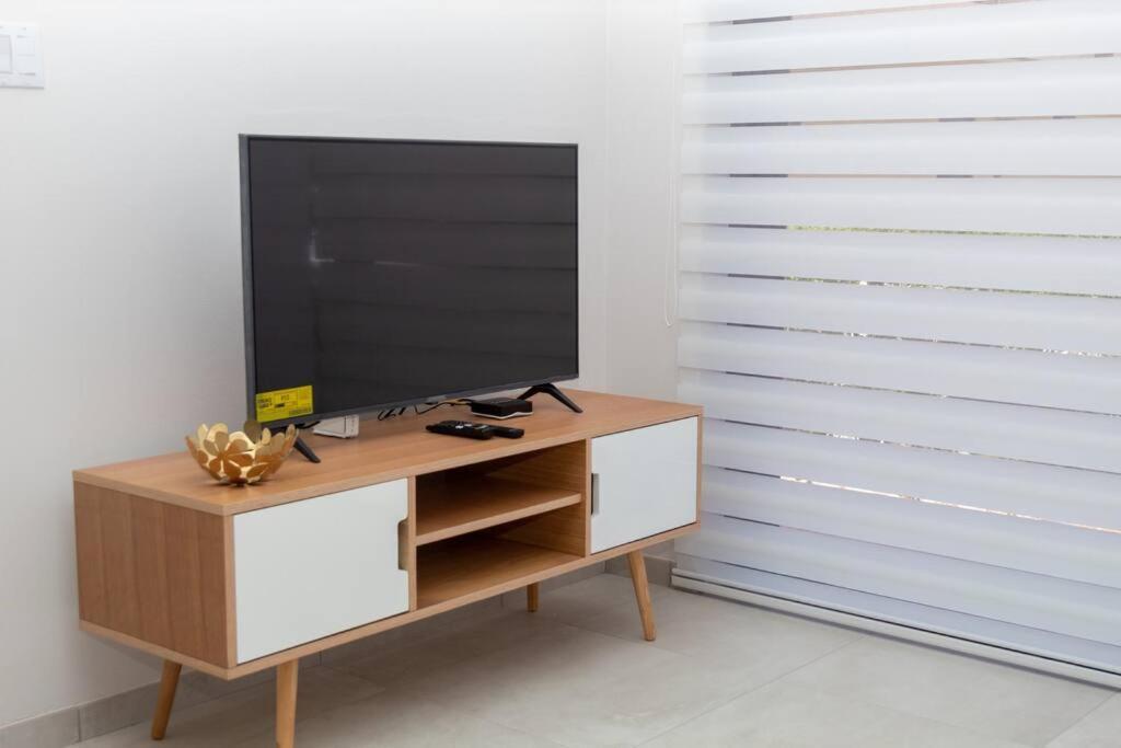 New! Cozy 1 Bedroom Condo- Gold Coast, Noord Aruba Palm Beach Exteriér fotografie